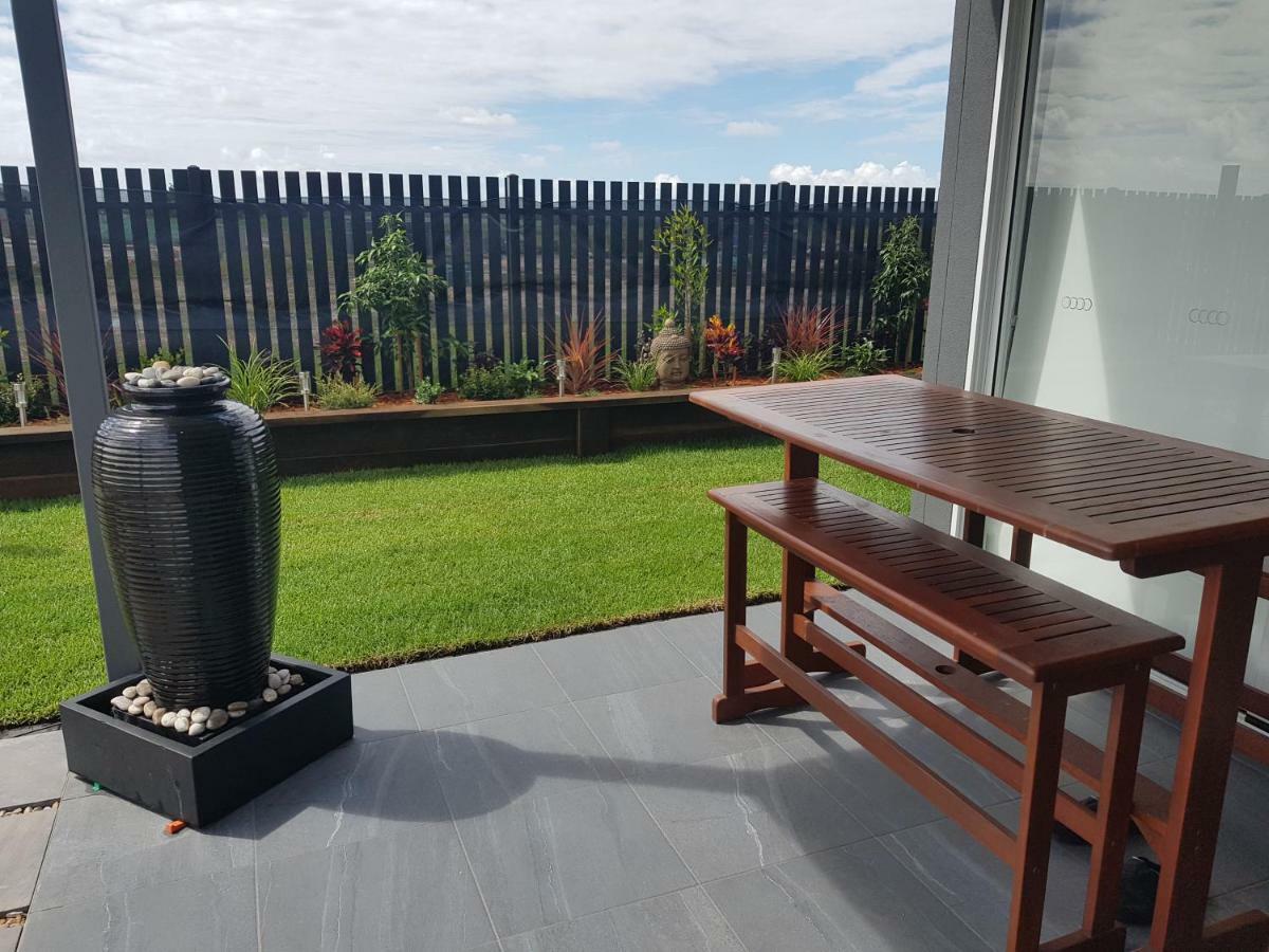 Hampton Homestay Palmview エクステリア 写真
